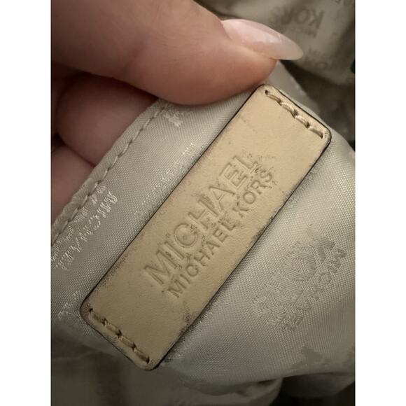 Michael Kors Jet Set 11X6X15” Deep Sea Tote Patent Leather - Picture 5 of 5